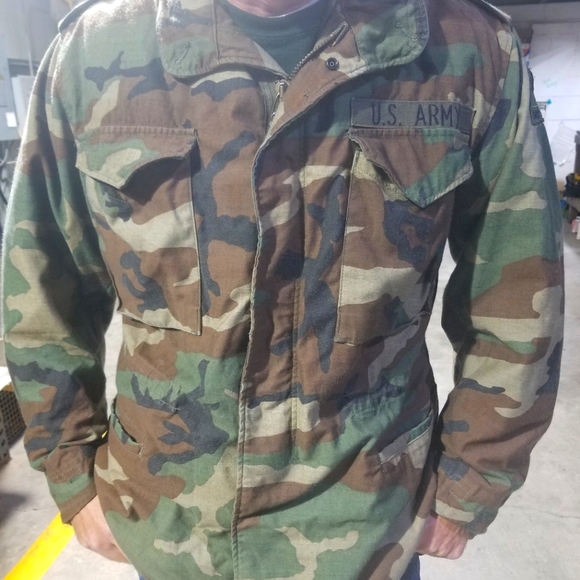 Army jacket - Picture 1 of 3